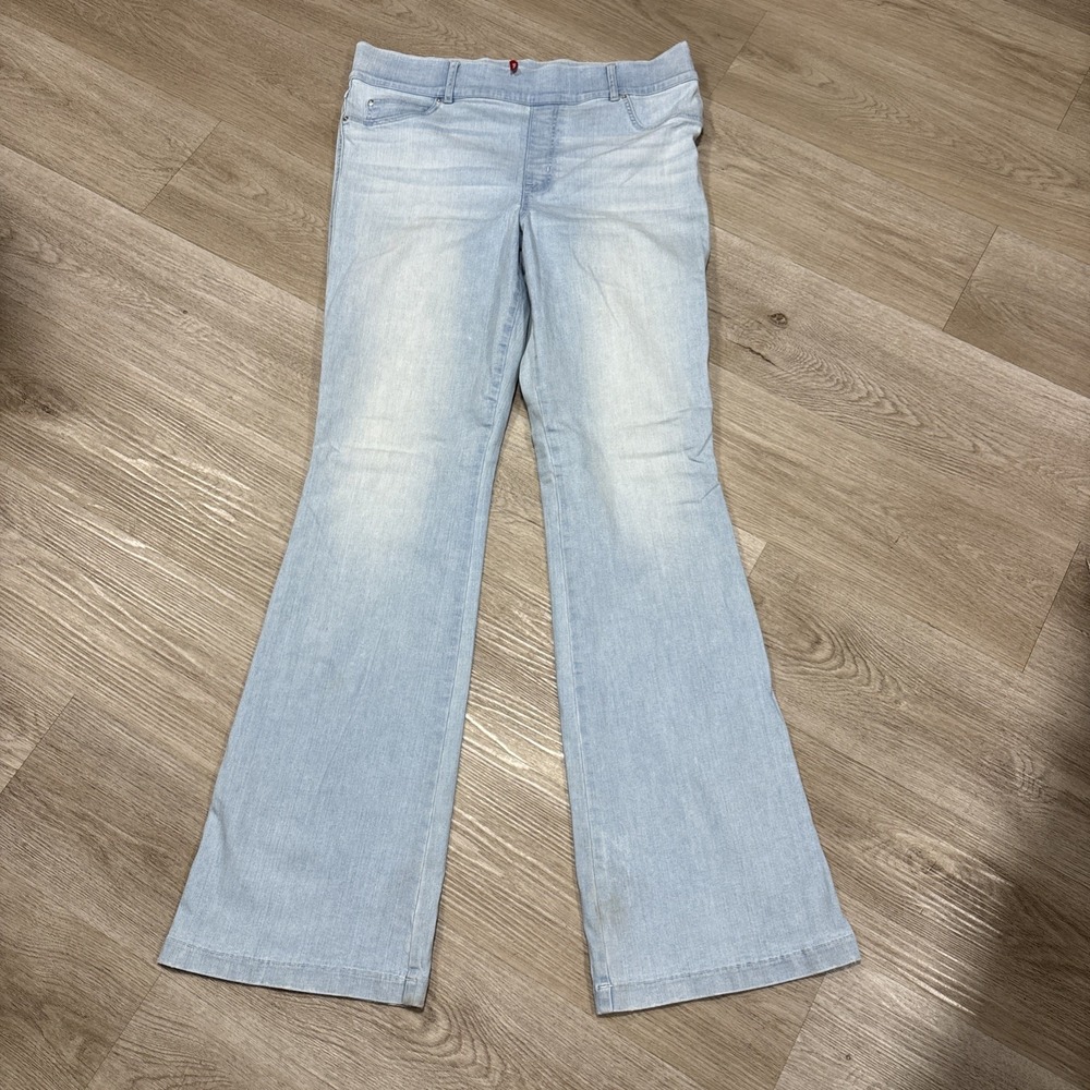 SPANX Denim Pull-On Flare Leg Jeans Size 1XT Retro Light Wash Blue 20348T